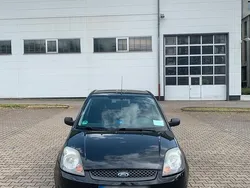 Schwarz Gebraucht 2007 Ford Fiesta Kleinwagen | 700 € (Guter Preis)