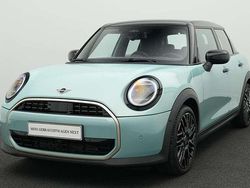Grün Gebraucht 2024 Mini Cooper Favoured Kleinwagen | 28.754 € (Fairer Preis)