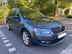 Grau Gebraucht 2016 Skoda Octavia Joy Kombi | 10.990 € (Fairer Preis)
