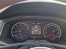 Grau Gebraucht 2021 VW T-Roc Sport SUV | 24.490 € (Etwas zu teuer)