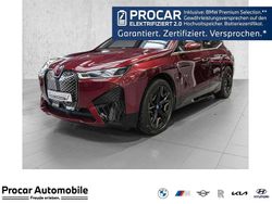 Rot Gebraucht 2023 BMW iX SUV | 68.490 € (Guter Preis)