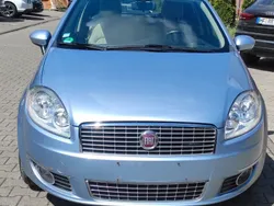Blau Gebraucht 2008 Fiat Linea Emotion Limousine | 1.599 €
