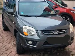 Grau Gebraucht 2010 Kia Sportage SUV | 4.300 € (Fairer Preis)