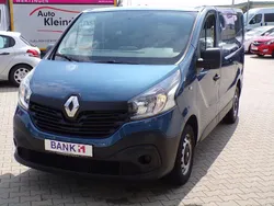 Blau Gebraucht 2018 Renault Trafic Komfort Van | 11.990 € (Etwas zu teuer)