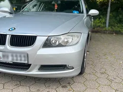 Grau Gebraucht 2008 BMW 318 Limousine | 5.000 € (Fairer Preis)