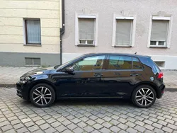 Schwarz Gebraucht 2019 VW Golf VII IQ Drive Limousine | 13.500 € (Guter Preis)