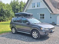 Grau Gebraucht 2010 Mitsubishi Outlander Edition SUV | 9.000 € (Etwas zu teuer)