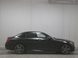 Schwarz Gebraucht 2021 Mercedes C300e AMG line Limousine | 28.980 € (Etwas zu teuer)