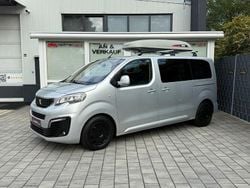 Grau Gebraucht 2019 Peugeot Traveller Business-Line Van / Kleinbus | 25.950 € (Guter Preis)