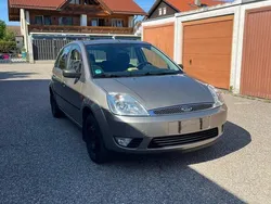Andere außenfarben Gebraucht 2004 Ford Fiesta Kleinwagen | 1.500 € (Guter Preis)