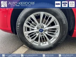 Rot Gebraucht 2022 Ford Kuga Vignale SUV | 29.900 € (Fairer Preis)