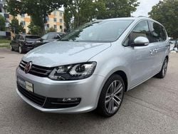 Silber Gebraucht 2022 VW Sharan Highline Van / Kleinbus | 25.900 € (Fairer Preis)