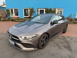 Grau Gebraucht 2021 Mercedes CLA180 AMG line Limousine | 23.980 € (Guter Preis)