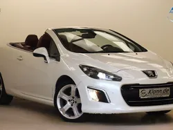 Weiß Gebraucht 2011 Peugeot 308 CC Allure Cabrio | 14.999 €