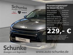 Grau Gebraucht 2025 Kia Niro Vision SUV | 26.850 € (Guter Preis)
