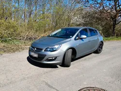 Gebraucht 2013 Opel Astra Active Limousine | 4.000 € (Guter Preis)
