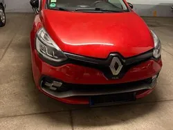 Rot Gebraucht 2018 Renault Clio IV Trophy Limousine | 20.500 € (Etwas zu teuer)