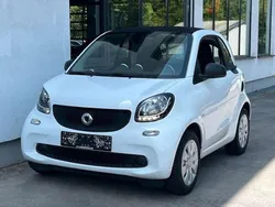 Weiß Gebraucht 2017 Smart ForTwo Coupé Basis Coupé | 11.500 € (Fairer Preis)