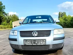 Blau Gebraucht 2002 VW Passat Comfortline Limousine | 1.500 € (Guter Preis)