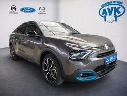 Grau Gebraucht 2022 Citroën e-C4 Shine Limousine | 18.990 € (Guter Preis)