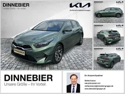 Grün (metallic) Gebraucht 2023 Kia Ceed Spirit Limousine | 22.890 € (Guter Preis)