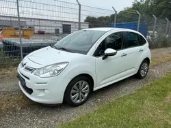 Weiß Gebraucht 2014 Citroën C3 Kleinwagen | 2.550 €