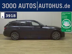 Schwarz Gebraucht 2022 BMW 320 M Sport Kombi | 25.780 € (Superpreis)