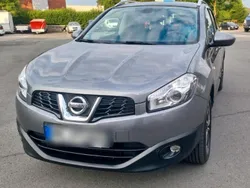 Grau Gebraucht 2011 Nissan Qashqai +2 SUV | 6.300 € (Fairer Preis)