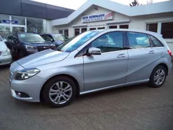 Polarsilber metalliclack Gebraucht 2013 Mercedes B180 Van / Kleinbus | 10.500 € (Fairer Preis)