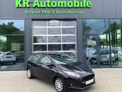 Schwarz Gebraucht 2017 Ford Fiesta Celebration Kleinwagen | 8.785 € (Etwas zu teuer)