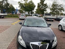 Schwarz Gebraucht 2011 Lancia Delta Kleinwagen | 3.100 €