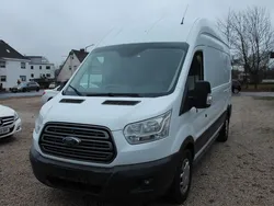 Weiß Gebraucht 2016 Ford Transit Trend Van / Kleinbus | 13.500 € (Etwas zu teuer)