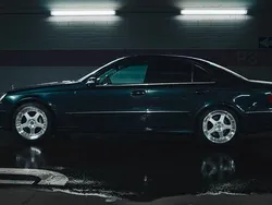 Schwarz Gebraucht 2003 Mercedes E320 Avantgarde Limousine | 6.500 € (Etwas zu teuer)