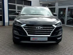 Schwarz Gebraucht 2019 Hyundai Tucson Premium SUV | 20.890 € (Fairer Preis)