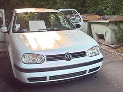 Andere farben Gebraucht 2003 VW Golf IV Kleinwagen | 700 € (Guter Preis)