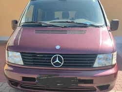 Rot Gebraucht 2003 Mercedes Vito Van / Kleinbus | 5.900 € (Teuer)