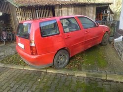 Gebraucht 2000 VW Polo Kombi | 600 € (Guter Preis)