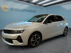Grau Gebraucht 2024 Opel Astra Limousine | 26.199 € (Etwas zu teuer)