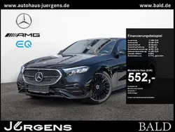 Schwarz metalliclack obsidianschwarz Gebraucht 2024 Mercedes E200 AMG Limousine | 58.660 € (Teuer)