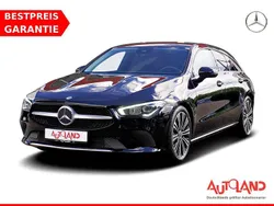 Schwarz Gebraucht 2021 Mercedes CLA200 Shooting Brake Kombi | 29.990 € (Fairer Preis)