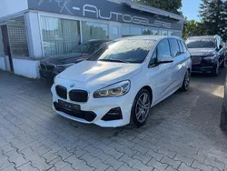 Weiß Gebraucht 2018 BMW 220 Gran Tourer M Sport Van / Kleinbus | 16.990 € (Guter Preis)