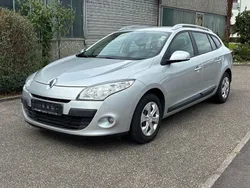 Grau Gebraucht 2011 Renault Mégane III Expression Limousine | 6.350 € (Fairer Preis)