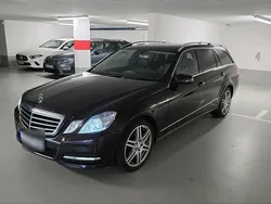 Andere außenfarben Gebraucht 2012 Mercedes E350 Kombi | 17.499 €