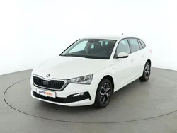 Weiß Gebraucht 2020 Skoda Scala Drive Kleinwagen | 17.690 € (Fairer Preis)
