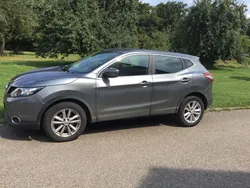 Grau Gebraucht 2015 Nissan Qashqai Acenta SUV | 12.800 € (Fairer Preis)