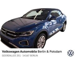 Ravennablau metallic/schwarz Gebraucht 2025 VW T-Roc Cabriolet Style Cabrio | 31.990 € (Guter Preis)