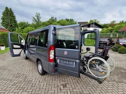 Grau Gebraucht 2012 Fiat Ducato Van | 23.500 €