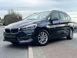 Blau Gebraucht 2020 BMW 218 Gran Tourer Advantage Van / Kleinbus | 17.500 € (Guter Preis)