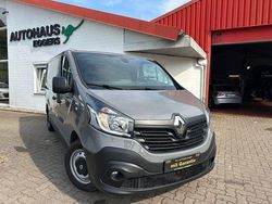 Grau Gebraucht 2018 Renault Trafic Komfort Van | 13.990 € (Fairer Preis)