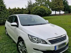 Weiß Gebraucht 2014 Peugeot 308 Kombi | 5.400 € (Guter Preis)